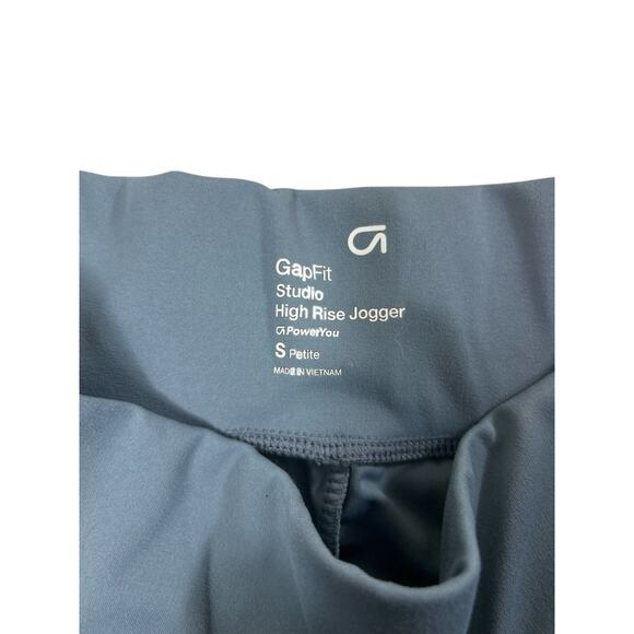 Women's GapFit Studio High Rise Jogger Sz Small Petite Scholastic Grey Soft - Picture 3 of 8